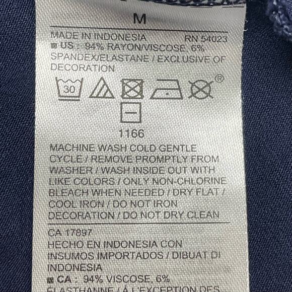 Navy Blue Short Sleeve Dress with Embroidered V-Neckline Old Navy Size Medium - Picture 8 of 9